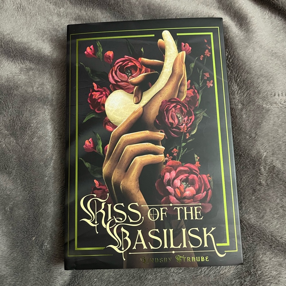 The Bookish Box 📇 Kiss of the Basilisk - Lindsay Straube ❗️DAMAGED❗️